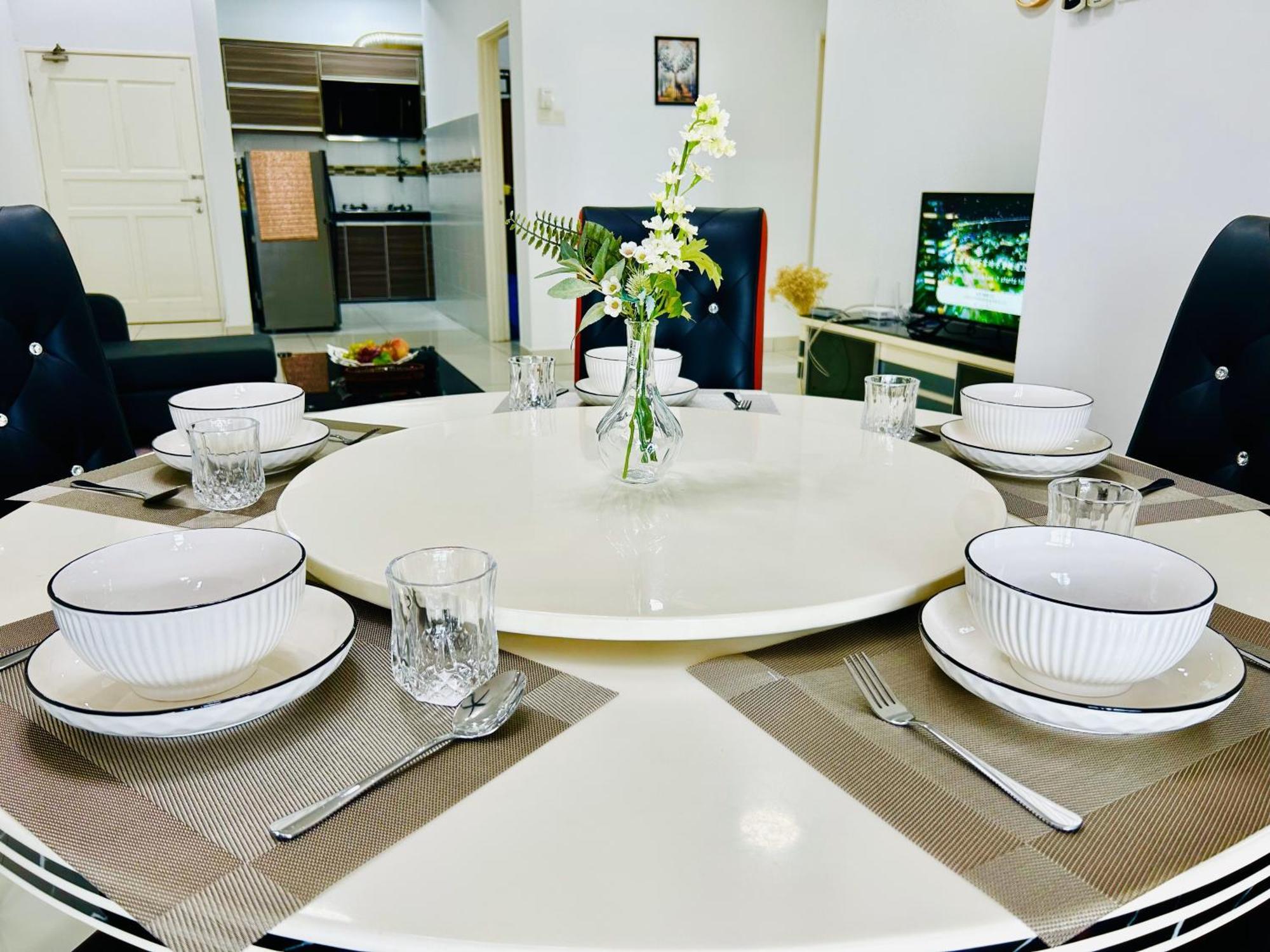 Cozy 1-10 Pax 4Qbeds 2Sbeds Shah Alam Sec7, I-City المظهر الخارجي الصورة